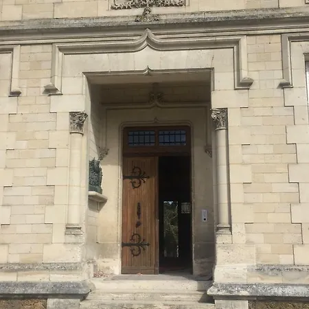 Castle For 7 With Pool Near Paris! Saint-Jean-aux-Bois (Oise)